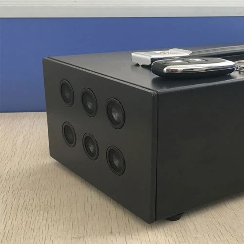 ノイズ発生器